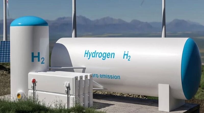 معهد ألماني ينشر تقريرًا عن خطط سلطنة عمان ودول خليجية للهيدروجين الأخضر