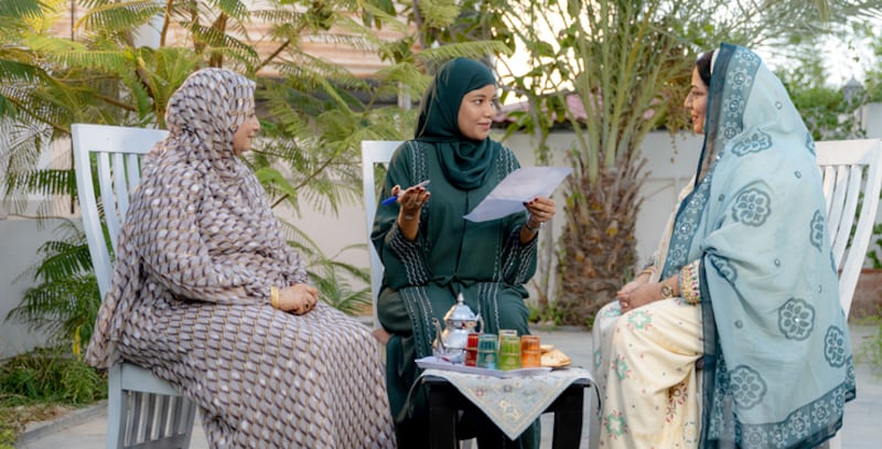 في اليوم العالمي لكبار السن: سلطنة عمان تعزز رعايتهم بخدمات وبرامج متكاملة