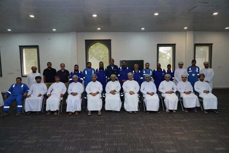 وزير الاقتصاد يزور 3 مشاريع تابعة لتنمية نفط عمان