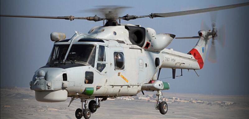 إخلاء طبي لمواطنة تعاني حالة حرجة