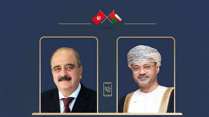 اتصال هاتفي بين وزير الخارجية ونظيره التونسي