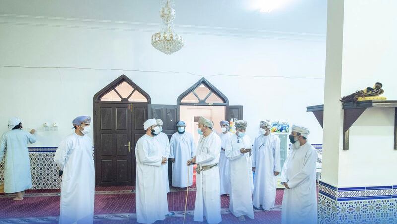 الأوقاف تخصص 60,000 ريال للمساجد والأسر المتضررة في الخابورة وصحم