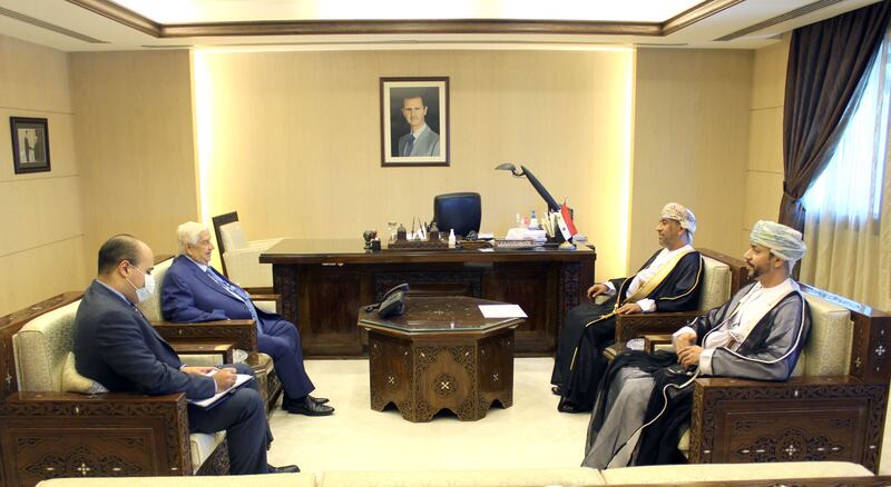 سفيرنا في سوريا يسلّم أوراق اعتماده