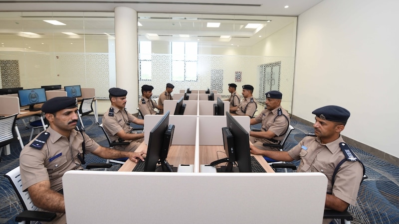 شرطة عمان السلطانية تعلن عن وظائف شاغرة
