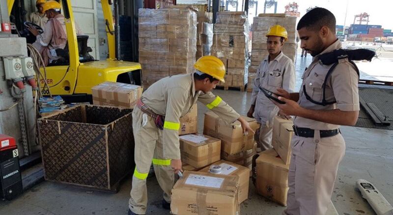  الجمارك تدشن خدمة جديدة في ميناء صحار