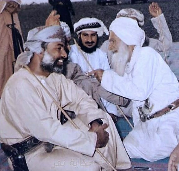 قابوس بن سعيد: من تقاليدنا أن العماني يلتقي سلطانه دون وسطاء