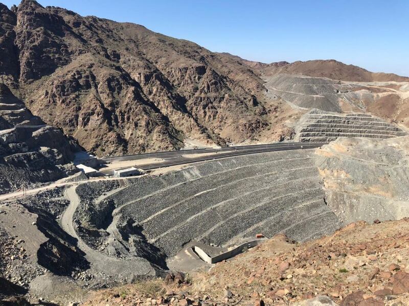 وفق أعلى المواصفات: بدء الحركة المرورية على طريق الشرقية السريع