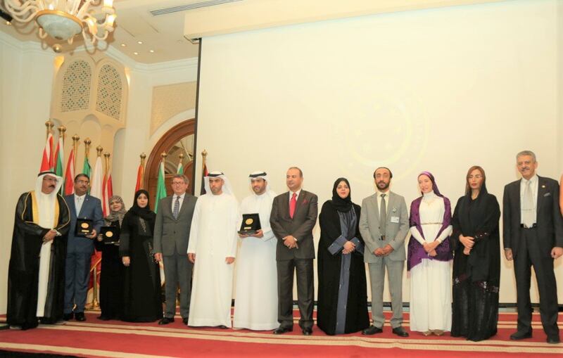 وكيل التعليم العالي يحصل على جائزة تُعدّ من أرقى الجوائز المتخصصة للحكومات