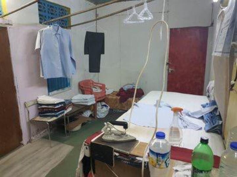 بالصور: منزل في الغبرة يتحول إلى “نشاط غير مرخص”