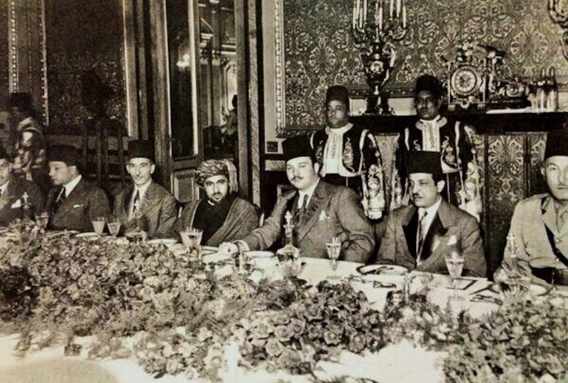 قبل 77 عامًا: تفاصيل زيارة قام بها السلطان سعيد بن تيمور إلى مصر وفلسطين