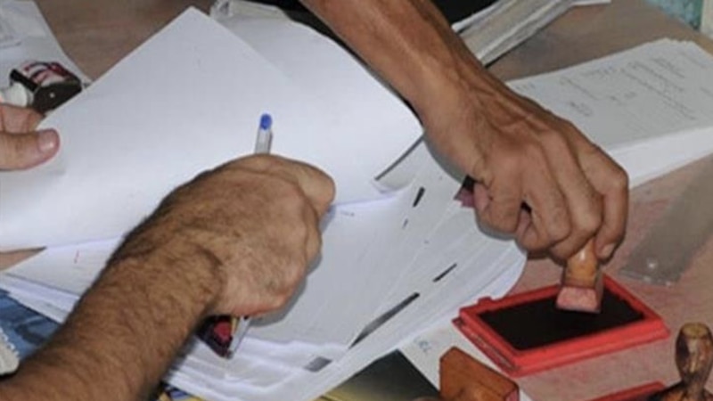 ما حقيقة “نصيب الأسد من الشهادات المزورة المكتشفة في الكويت للعمانيين”