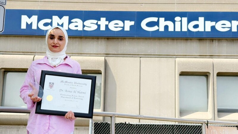 عندما تُبدع العقول العمانية: طبيبة تحصد جائزة مرموقة من جامعة كندية