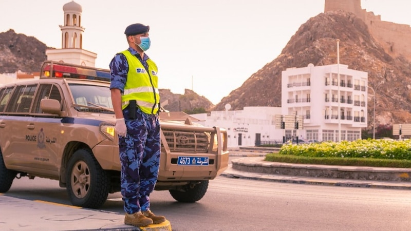 يشمل التنقل بالأقدام: مسؤول في الشرطة يوضح حول منع الحركة