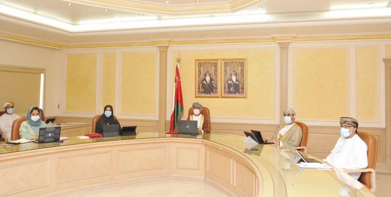 بتكليف من جلالة السلطان: وزير الصحة يُشارك في مؤتمر دولي