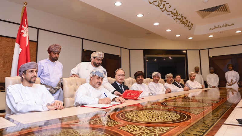 من أكتوبر: شركة ستشغّل ميناء خصب وتديره