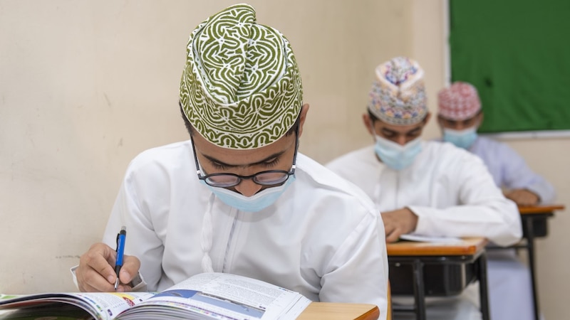 أكثر من 700 ألف طالب يبدأون عامهم الدراسي الجديد
