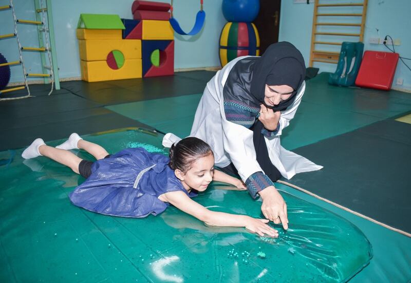 برامج وخدمات مختلفة في برنامج صيفي لذوي الإعاقة وأسرهم بـ “مراكز الوفاء”