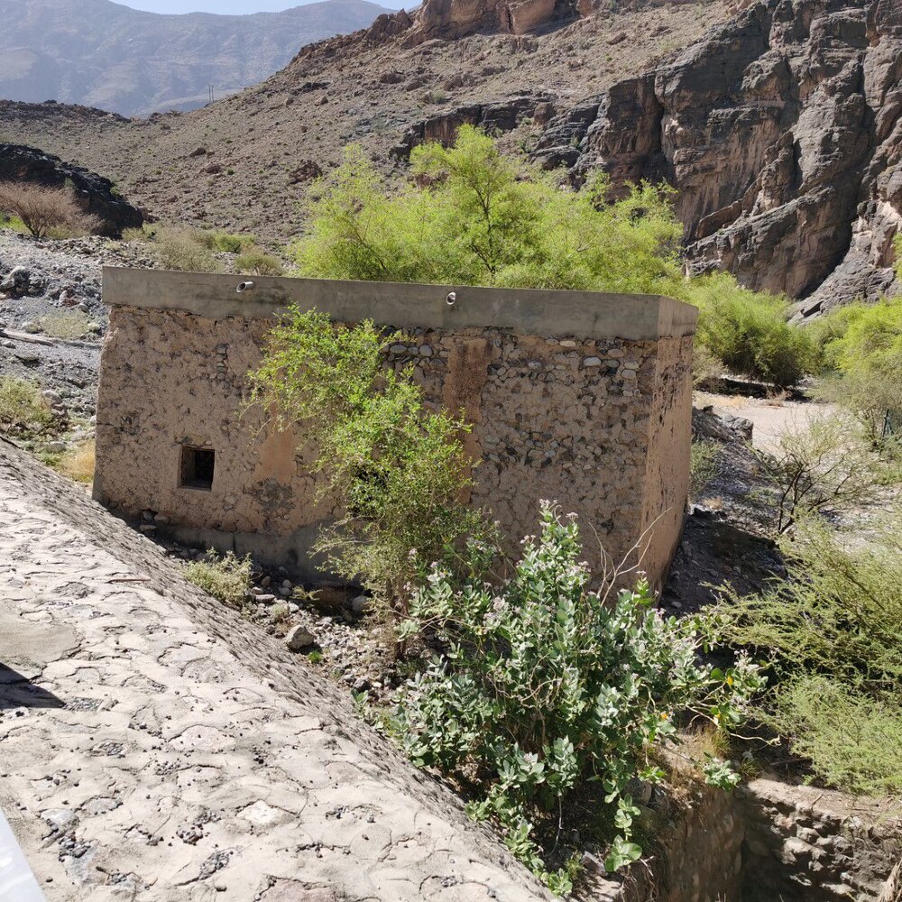 أحدهما بني على صخرة: معلومات عن مسجدي الصفاة في وادي بني خروص