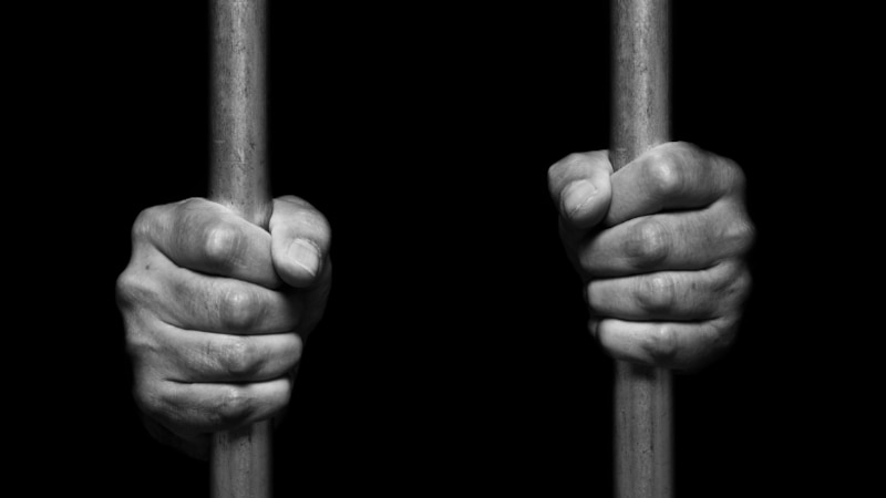 نُشِر الحكم باسم المتهم: السجن لشخص أكره طفلا على ممارسة أفعال جنسية