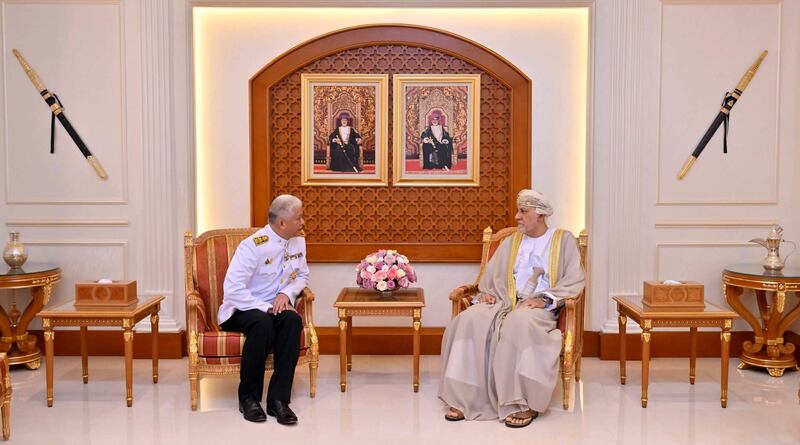 بتكليف من جلالة السلطان: سمو السيد شهاب يودع السفير التايلندي