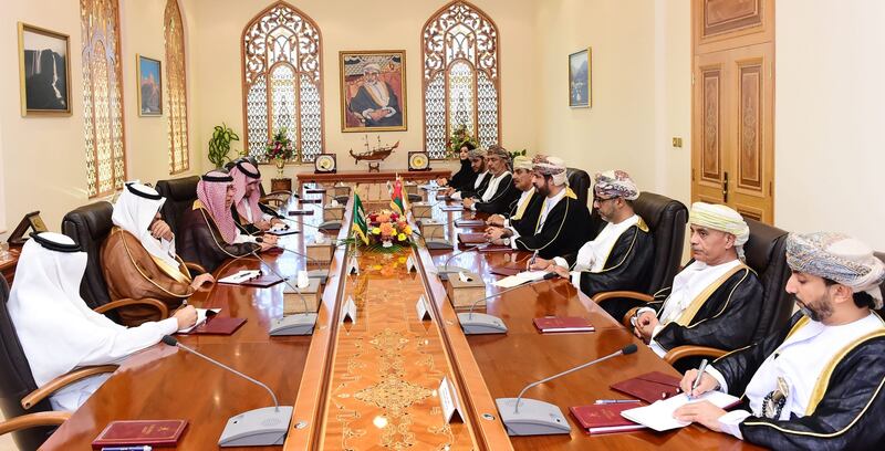 السلطنة والسعودية تعقدان مباحثات رسمية