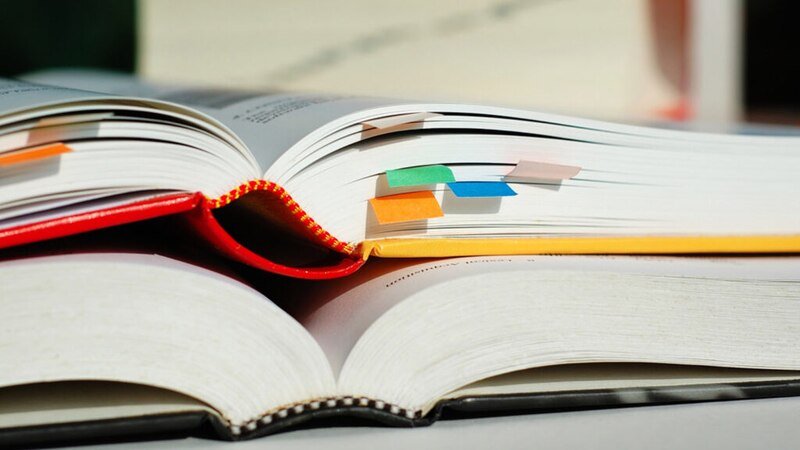 إقرار مسارات ومناهج تعليمية جديدة