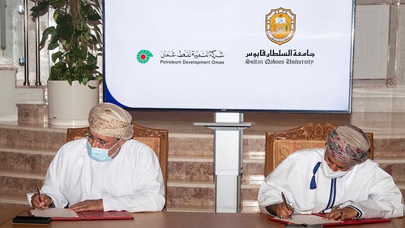 “تنمية نفط عمان” تتبرع بأجهزة لمستشفى جامعة السلطان قابوس