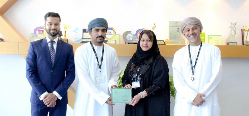 بنك مسقط يحصد جائزة أفضل بنك في فئة الأعمال المصرفية الخاصة من مؤسسة EMEA Finance