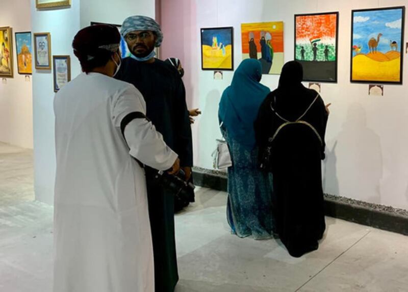 بالصور: افتتاح معرض الفن الهندي العماني المشترك