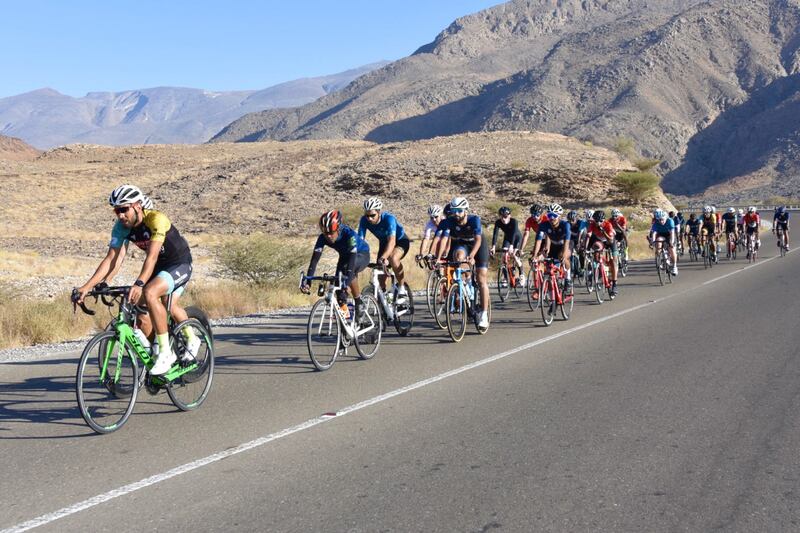 انطلاق المرحلة التمهيدية لطواف صلالة للدراجات الهوائية