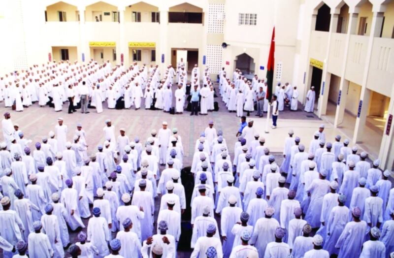 في تعميم متداول: اعتماد البرنامج الدراسي للعام 2022/2021