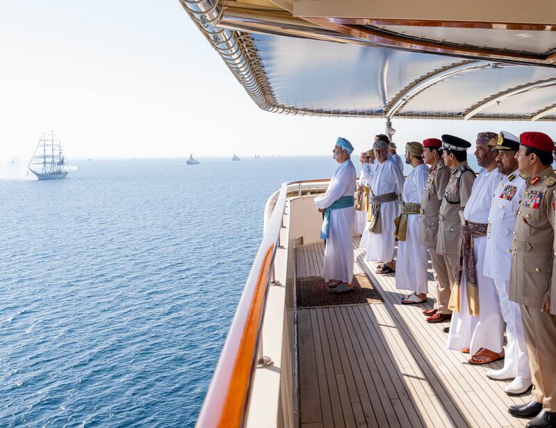 بالصور: جلالة السلطان يرعى استعراض الأسطول 2025