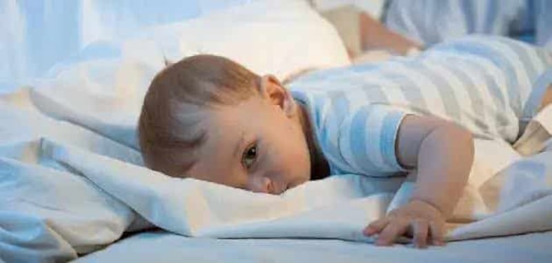 كيف تقي طفلك من الاختناق أثناء النوم؟