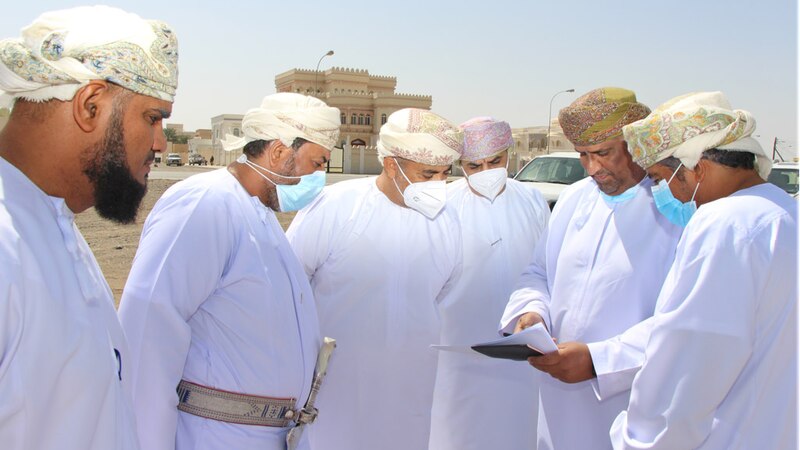 بالصور: وزير النقل يتفقد عددا من المشاريع