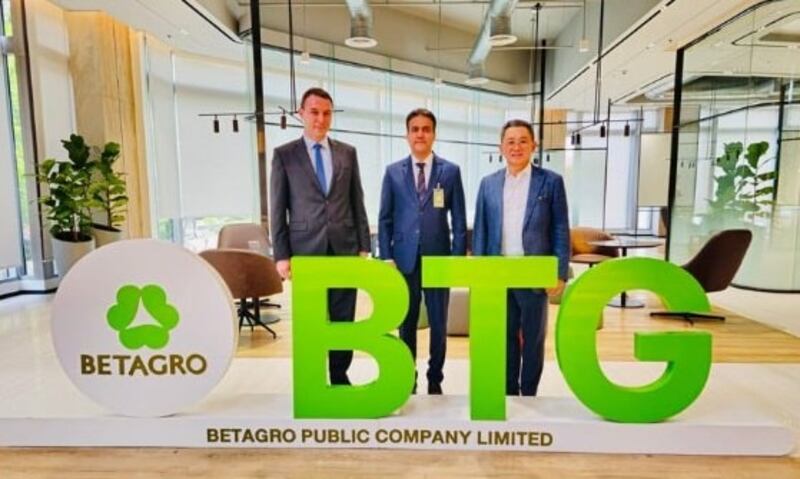 سفيرنا لدى تايلند يناقش فرص الاستثمار مع شركة رائدة في الصناعات الغذائية