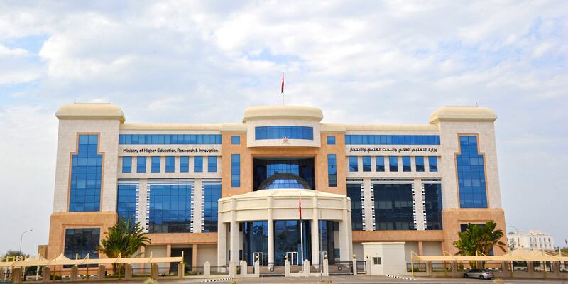 دورات عملية وتخصُّصية مجانية: مُبادرة بـ 50 ألف مقعد تدريبي