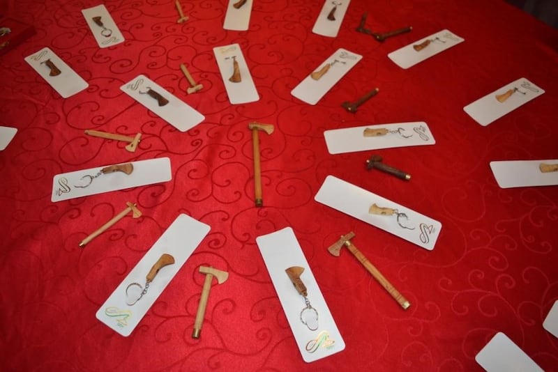 الجرز زي تقليدي عماني يُحافظ عليه أهل مسندم، فماذا تعرف عنه؟