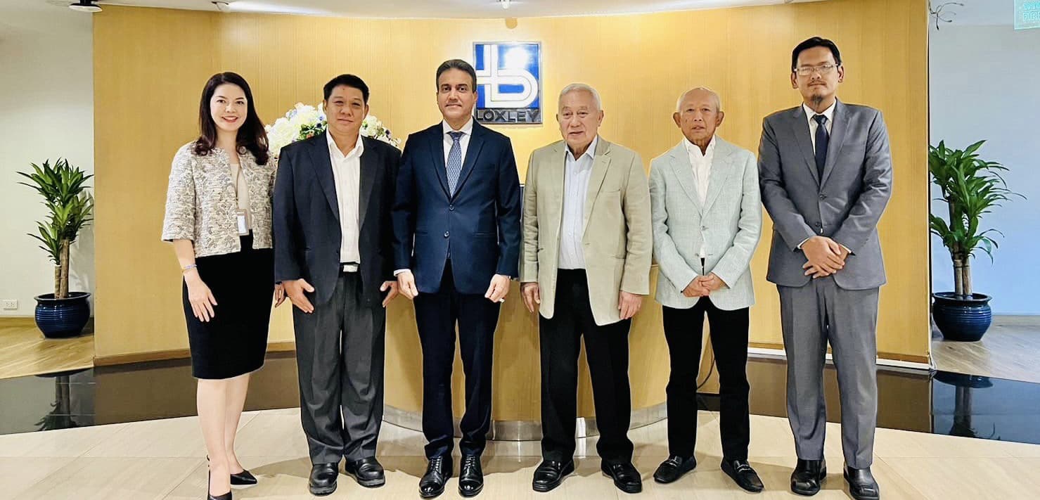 مناقشة فرص الاستثمار مع شركة تايلندية رائدة