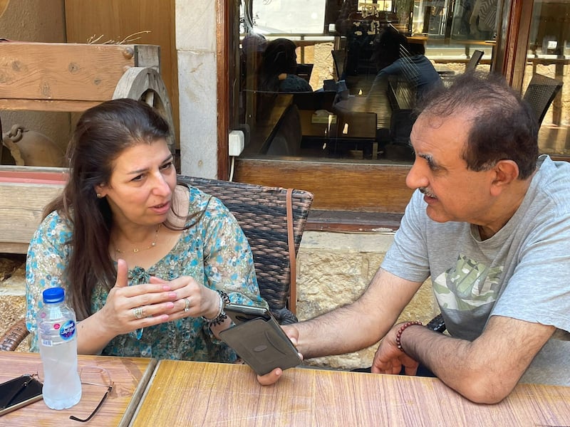 شقيقة قائد عملية ميونيخ تتحدّث لـ “أثير” عن زيف الصورة النمطية للفدائي الفلسطيني في وسائل الإعلام الغربية