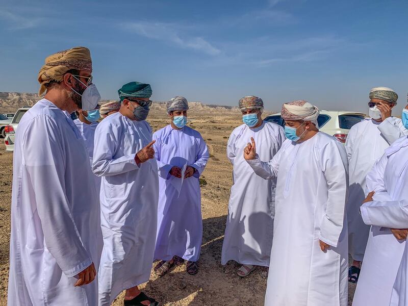 بالصور: مسؤولون في الميدان لتفقد المشاريع والالتقاء بالمواطنين