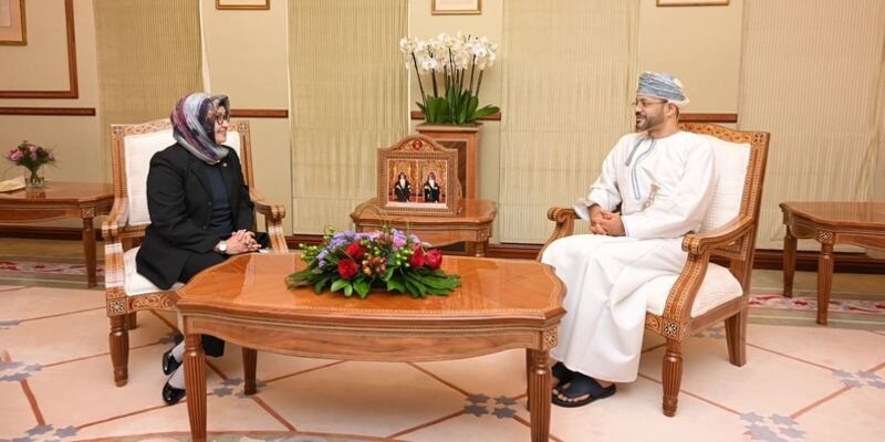 السيد بدر يودّع سفيرة الفلبين؛ فمن سيكون السفير الجديد؟