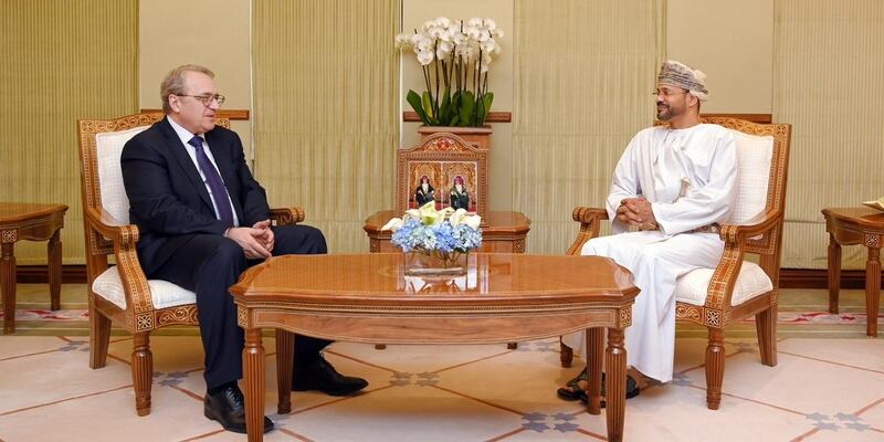 السيد بدر يستقبل مسؤولًا روسيًا