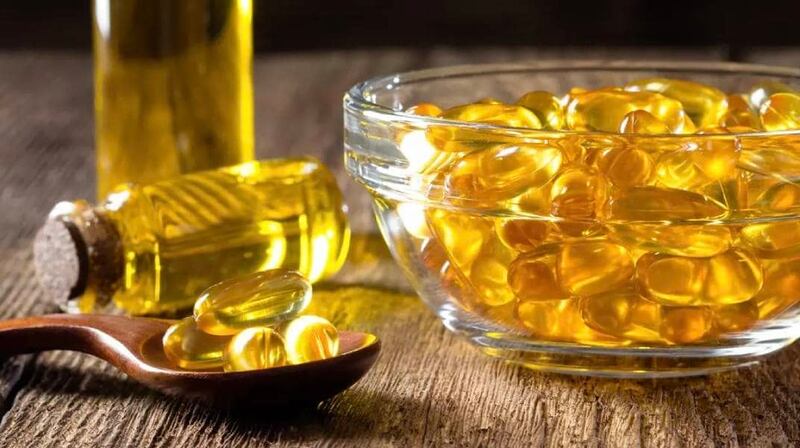 لماذا يُوصى بأخذ حبوب زيت السمك؟