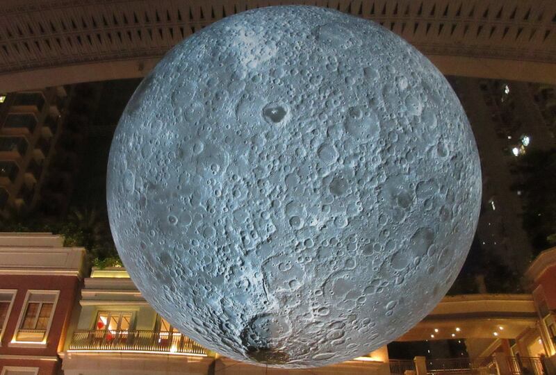 من ناسا إلى مطرح: رحلة استثنائية في متحف القمر لا تفوتوها 