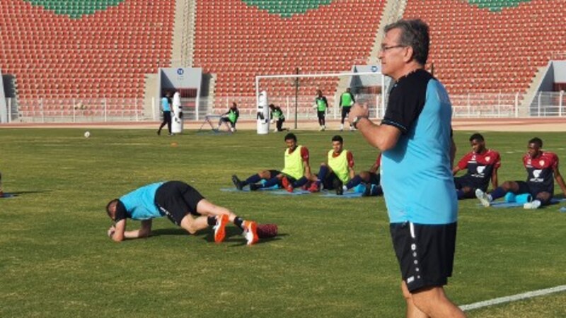 برانكو يقود أول حصة تدريبية لمنتخبنا الوطني