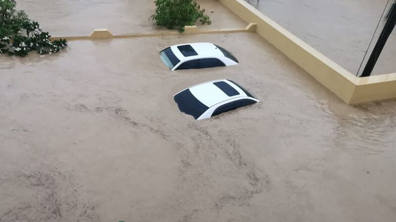 إنقاذ عائلة مكونة من 20 شخصًا