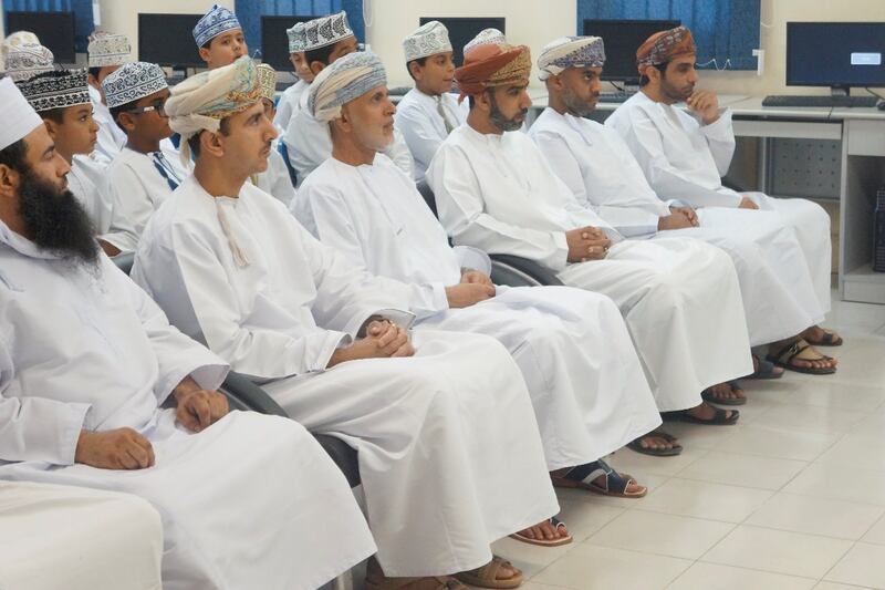 تكريم المجيدين في مادة التربية الإسلامية بمدرسة الخوير