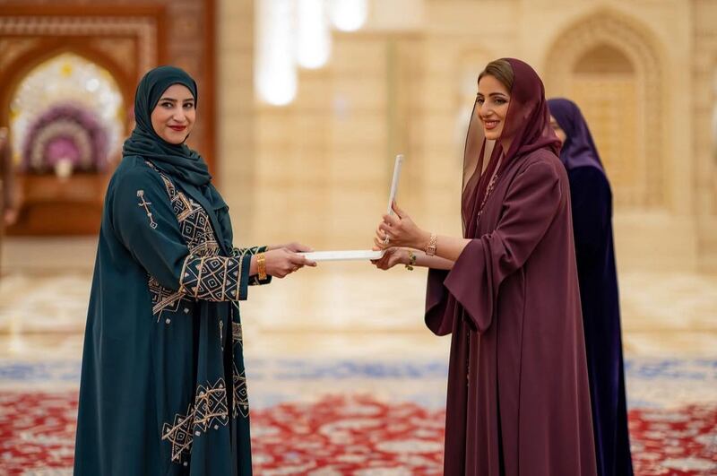 “أدركت أن لكل جهدٍ صدى جميلا في وطني”: خولة الحارثية تتحدث عن تكريمها من قبل السيدة الجليلة 