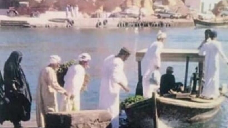 مارسته إحدى الأسر العمانية منذ 170 عامًا: ماذا تعرف عن نشاط (العبرة)؟