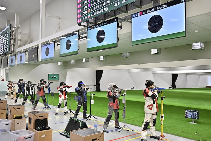 سلطنة عُمان تحصد مراكز متقدمة في البطولة العربية للرماية بمسقط